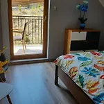 Dom Ukromki Z Kominkiem I Widokiem Na Sniezke Holiday home *