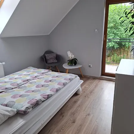 Dom Ukromki Z Kominkiem I Widokiem Na Sniezke *